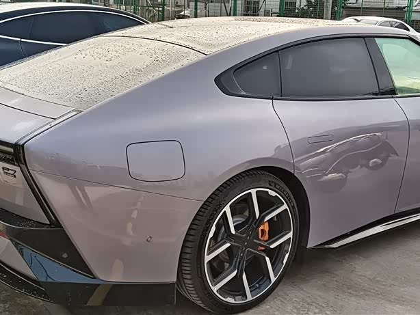 Фото 7 - XPeng P7