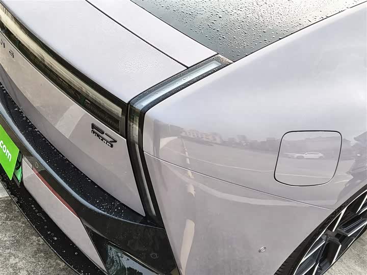 Фото 8 - XPeng P7