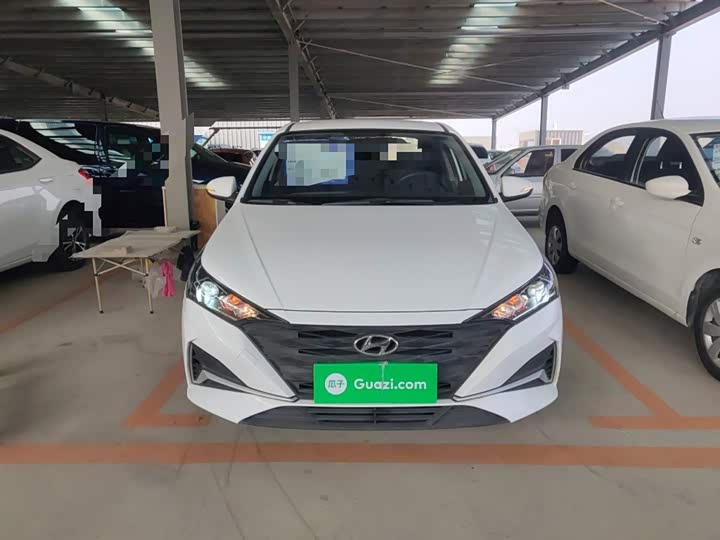 Фото 3 - Hyundai Verna