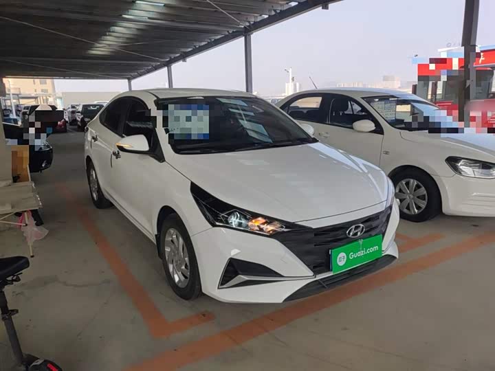 Фото 4 - Hyundai Verna