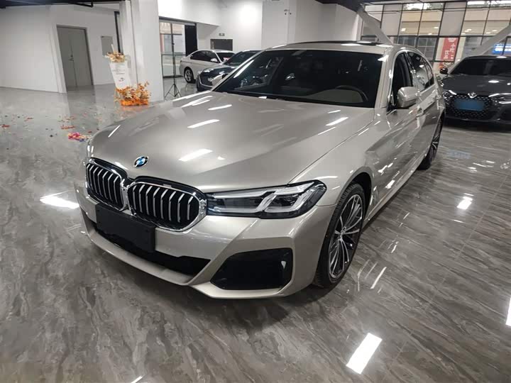 Фото 2 - BMW 5 Series