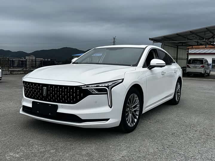 Фото 1 - Bestune B70