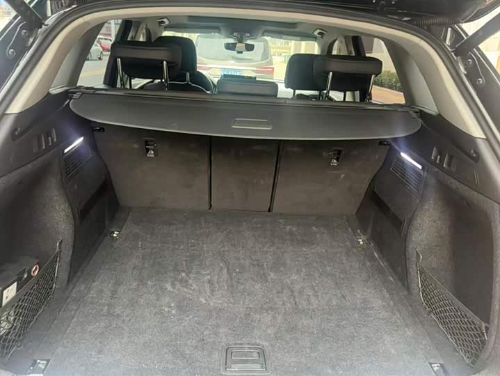 Фото 4 - Audi Q5L Sportback