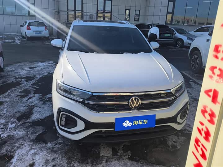 Фото 2 - Volkswagen T-Roc