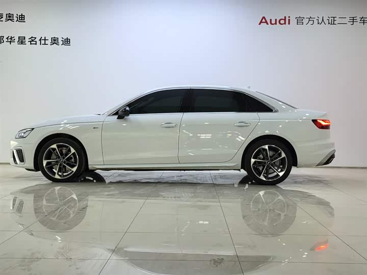 Фото 3 - Audi A4L