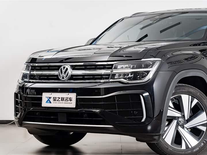Фото 3 - Volkswagen Teramont X