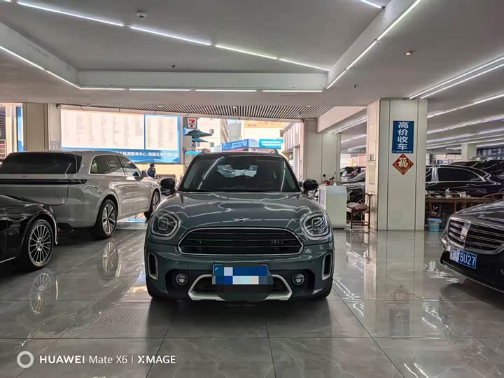 Фото 2 - Mini Countryman