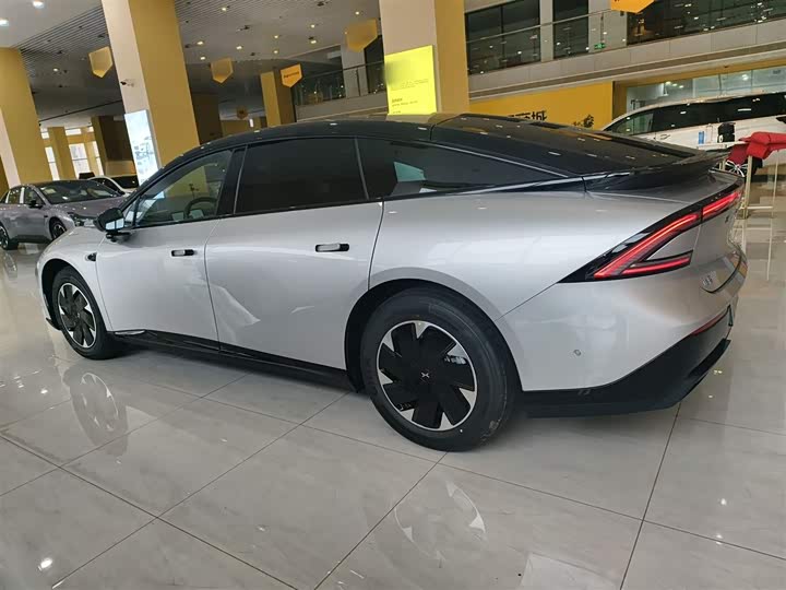 Фото 5 - XPeng F57