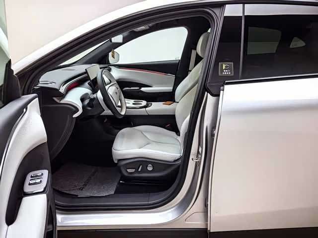 Фото 6 - XPeng G7