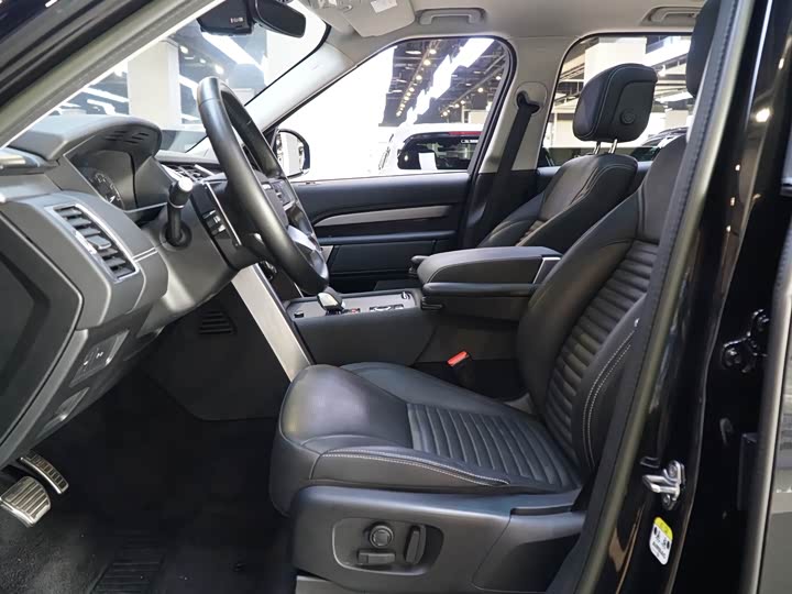 Фото 9 - Land Rover Discovery