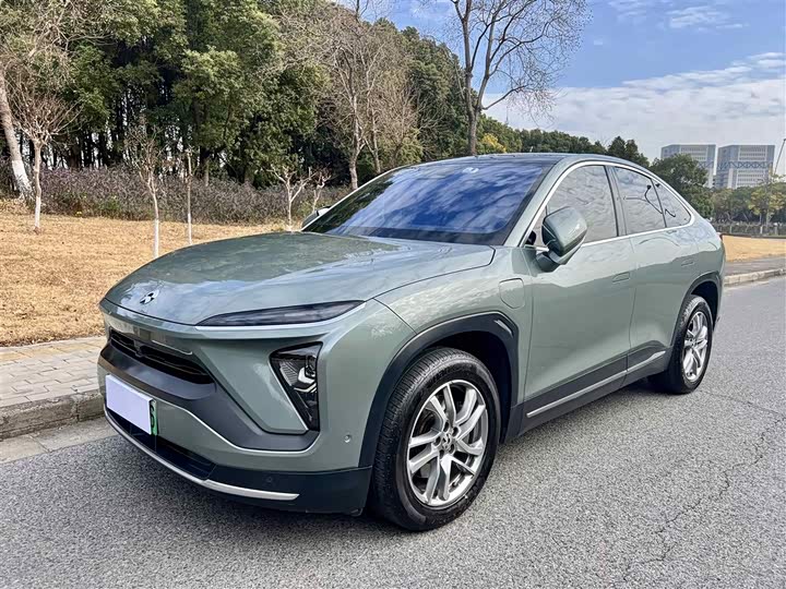 Фото 1 - Nio EC6