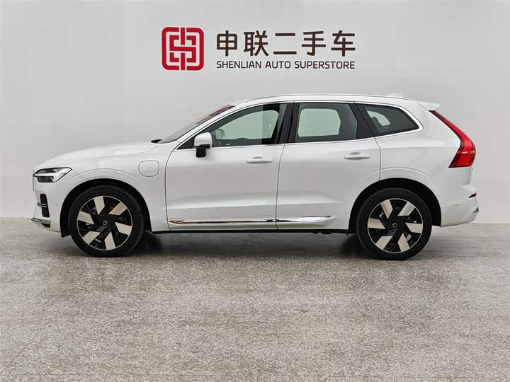 Фото 5 - Volvo XC60 Hybrid