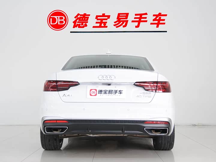 Фото 4 - Audi A4L