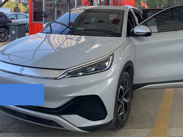 Фото 2 - BYD Yuan Plus