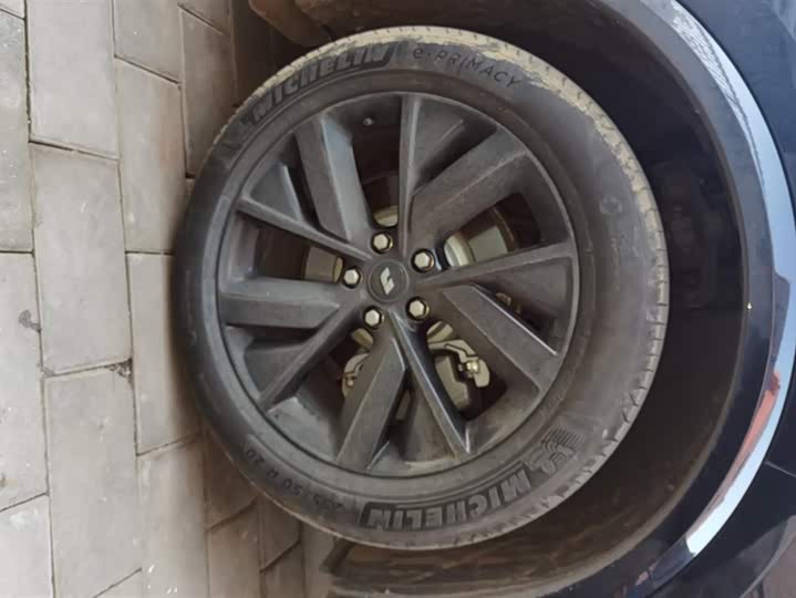 Фото 6 - LiXiang L8