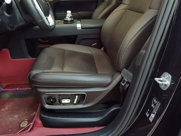 Фото 9 - LiXiang L8