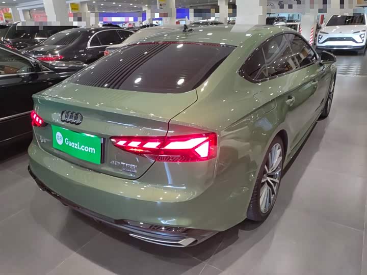 Фото 7 - Audi A5