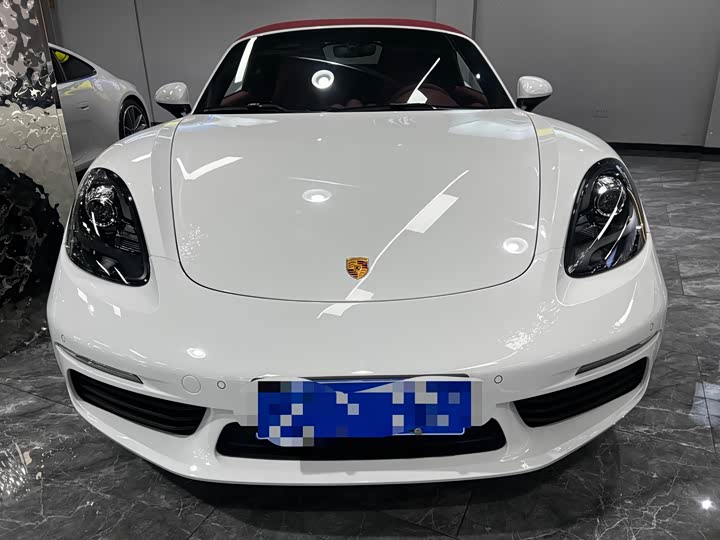 Фото 2 - Porsche 718