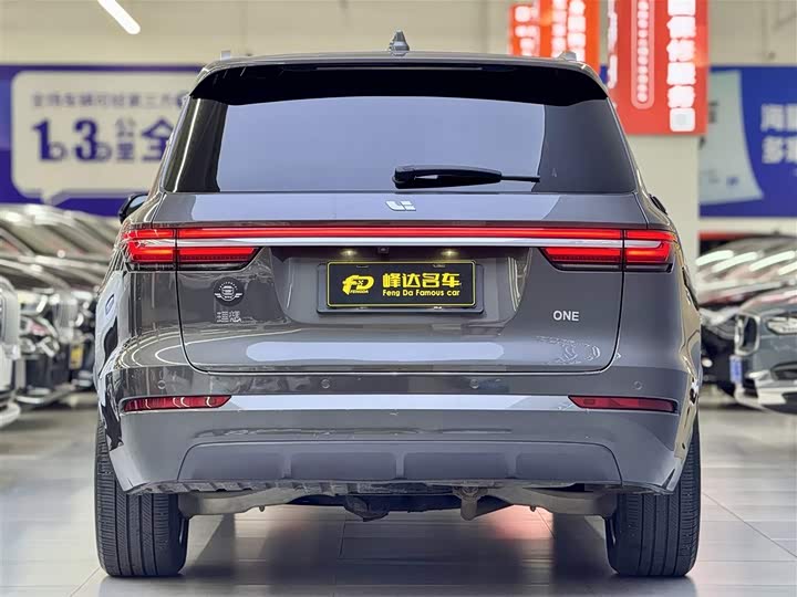 Фото 4 - LiXiang One