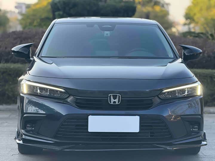 Фото 2 - Honda Civic