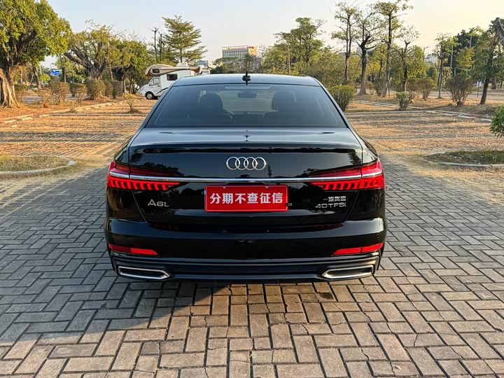 Фото 3 - Audi A6L