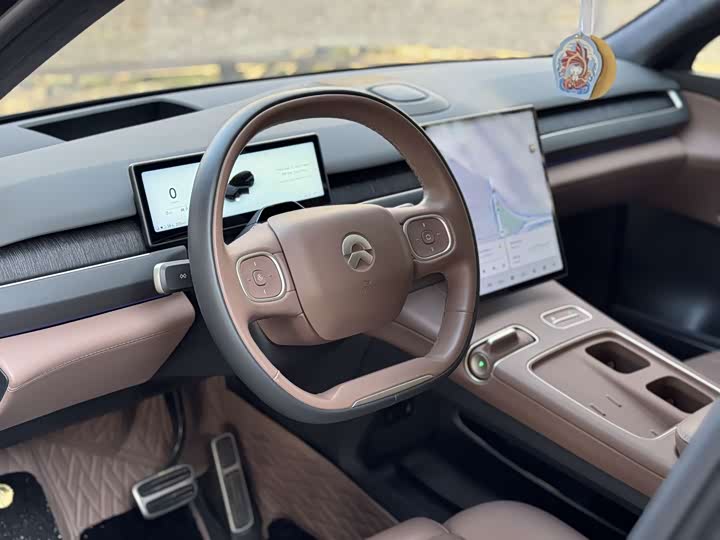 Фото 5 - Nio ES8