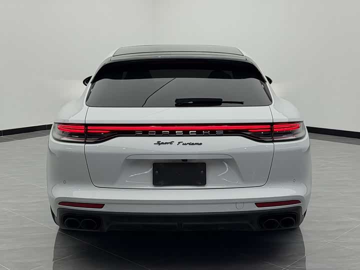 Фото 4 - Porsche Panamera