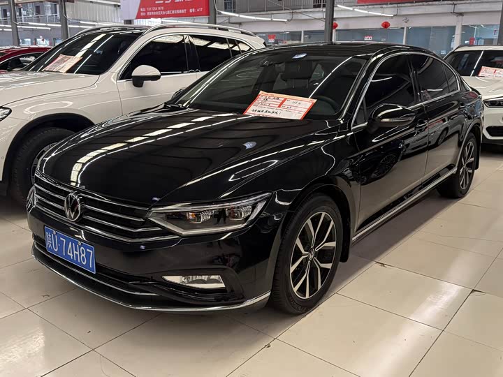 Фото 1 - Volkswagen Magotan