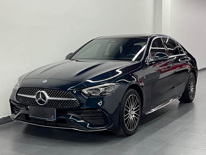 Фото 1 - Mercedes-Benz C-Class