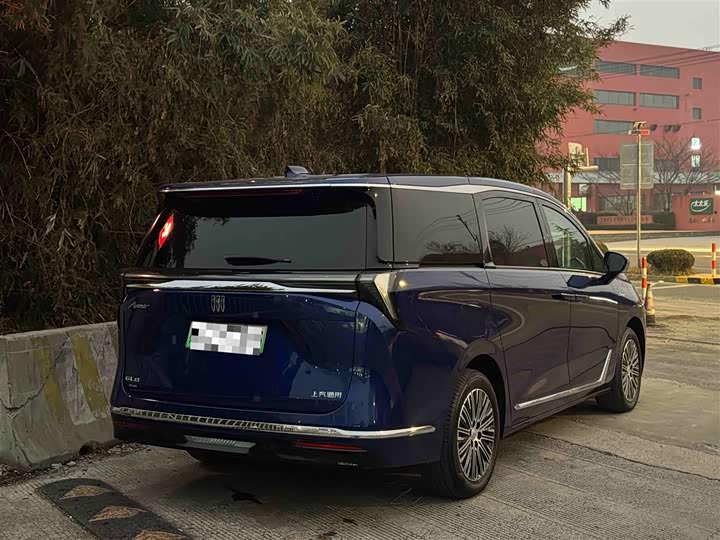 Фото 4 - Buick GL8 Hybrid