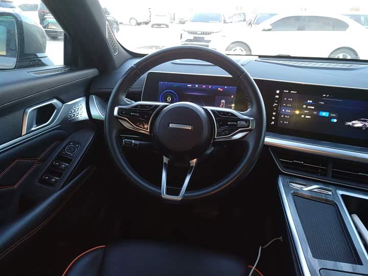 Фото 3 - Haval F7 (Monster)