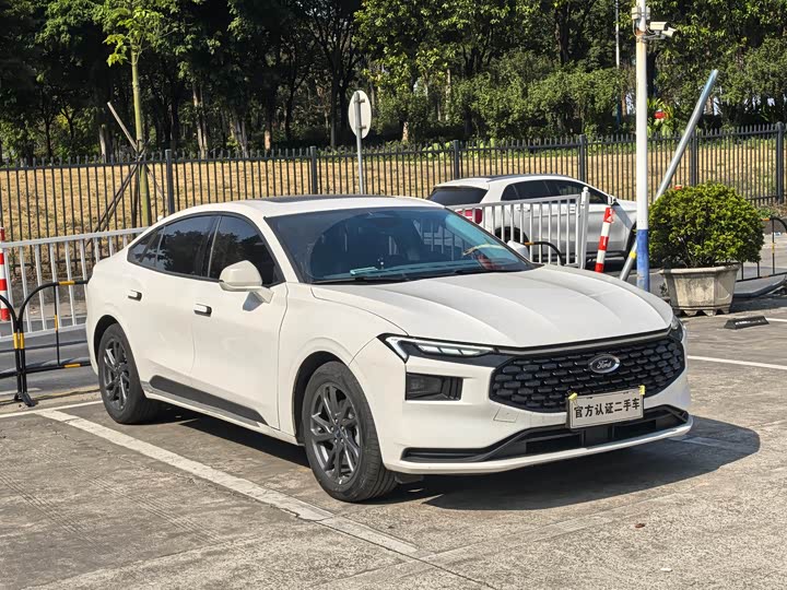 Фото 3 - Ford Mondeo