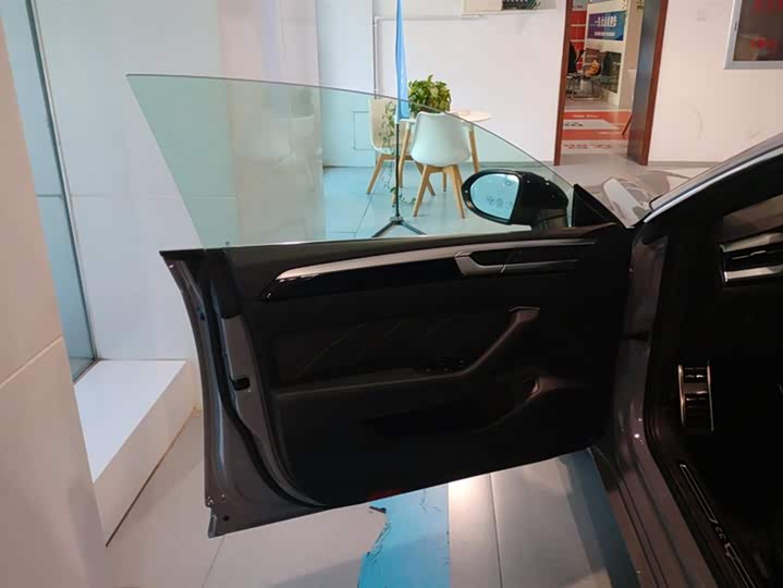 Фото 7 - Volkswagen CC