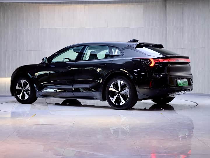 Фото 5 - Zeekr 001