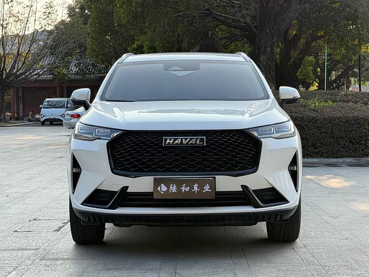 Фото 2 - Haval H6