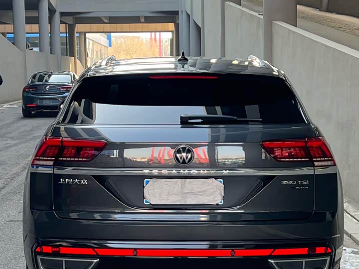 Фото 6 - Volkswagen Tiguan X
