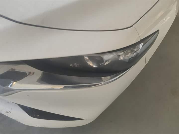 Фото 5 - Mazda 3 (Axela)