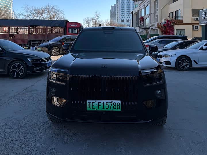 Фото 2 - Zeekr 9X