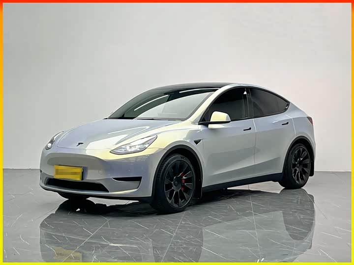 Фото 1 - Tesla Model Y