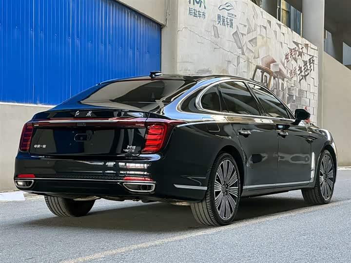 Фото 5 - Hongqi H9