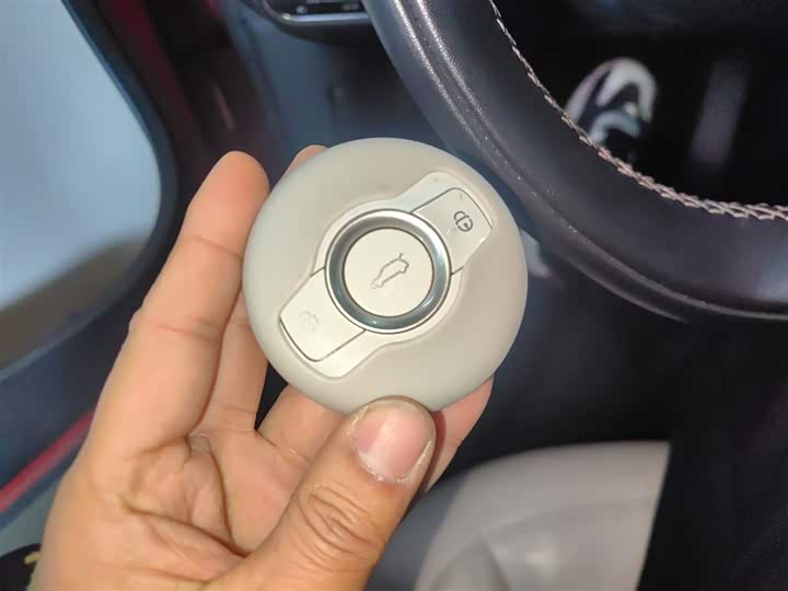 Фото 9 - Smart #1