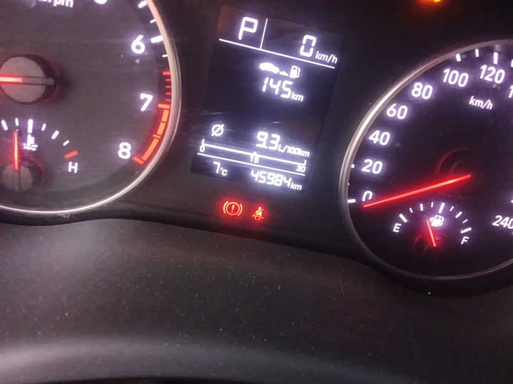 Фото 5 - Hyundai Celesta