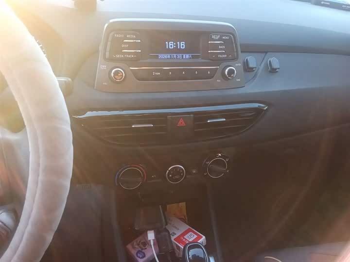 Фото 6 - Hyundai Celesta