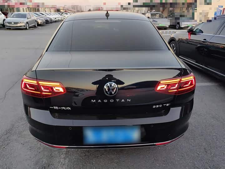 Фото 6 - Volkswagen Magotan