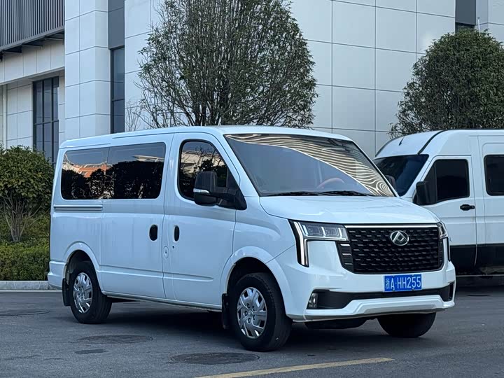 Фото 3 - Maxus V80