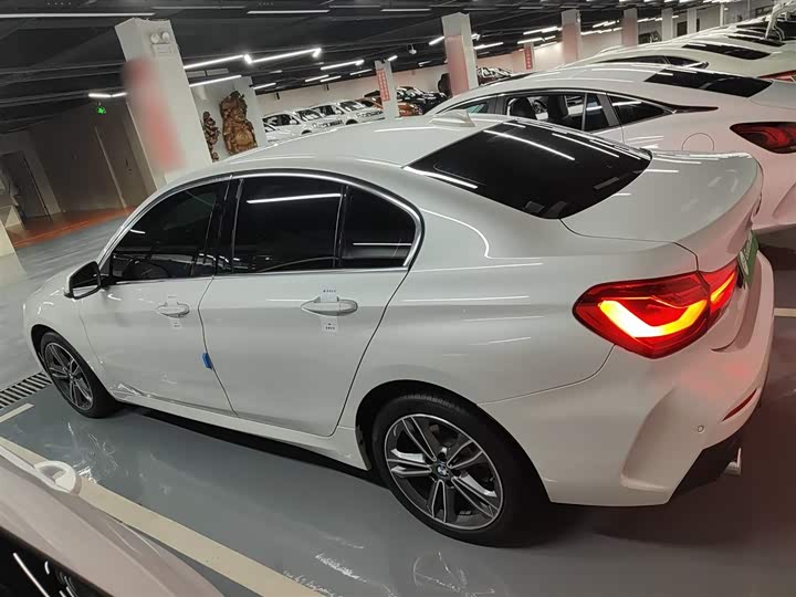 Фото 5 - BMW 1 Series