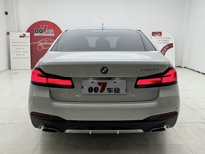 Фото 8 - BMW 5 Series