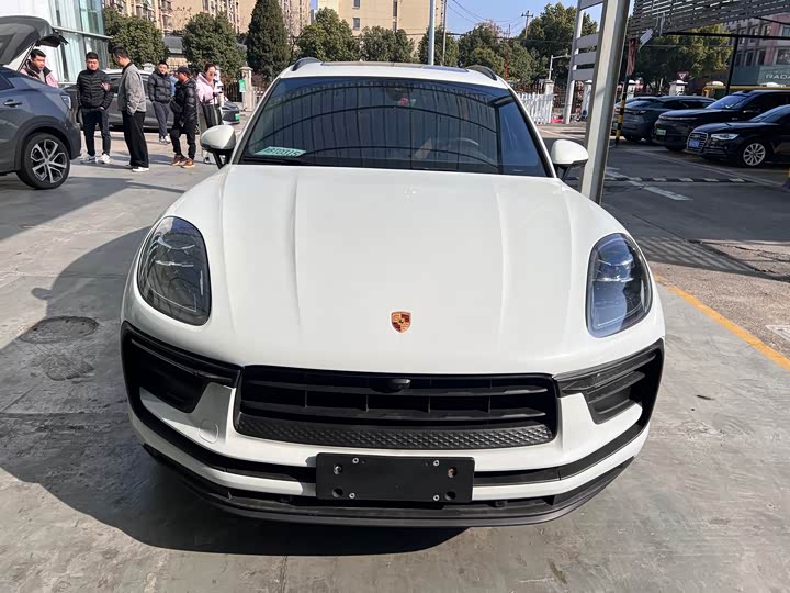 Фото 2 - Porsche Macan