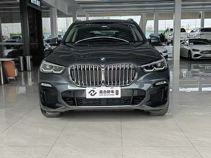 Фото 2 - BMW X5