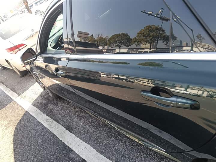 Фото 5 - Jaguar XF L